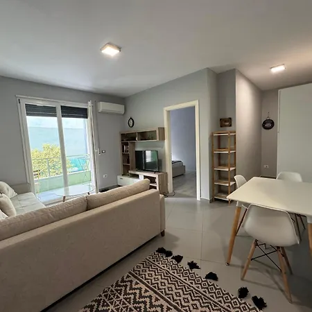 Dea Apartments *